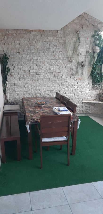 Apartments Luka Sevid Luaran gambar