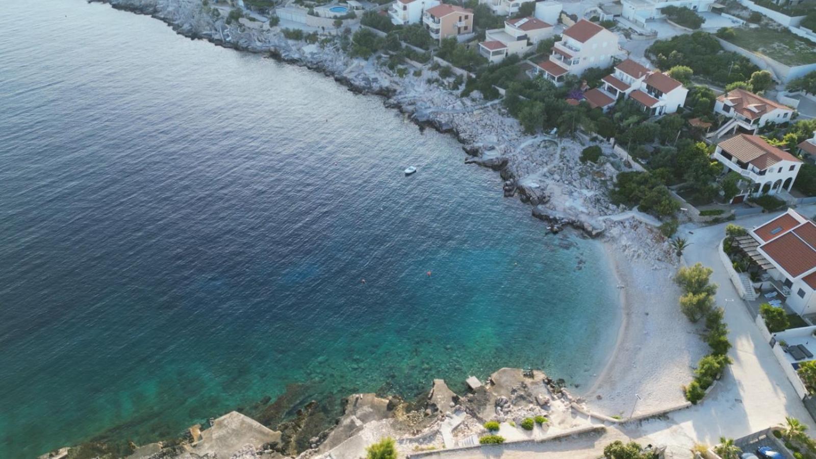 Apartments Luka Sevid Luaran gambar