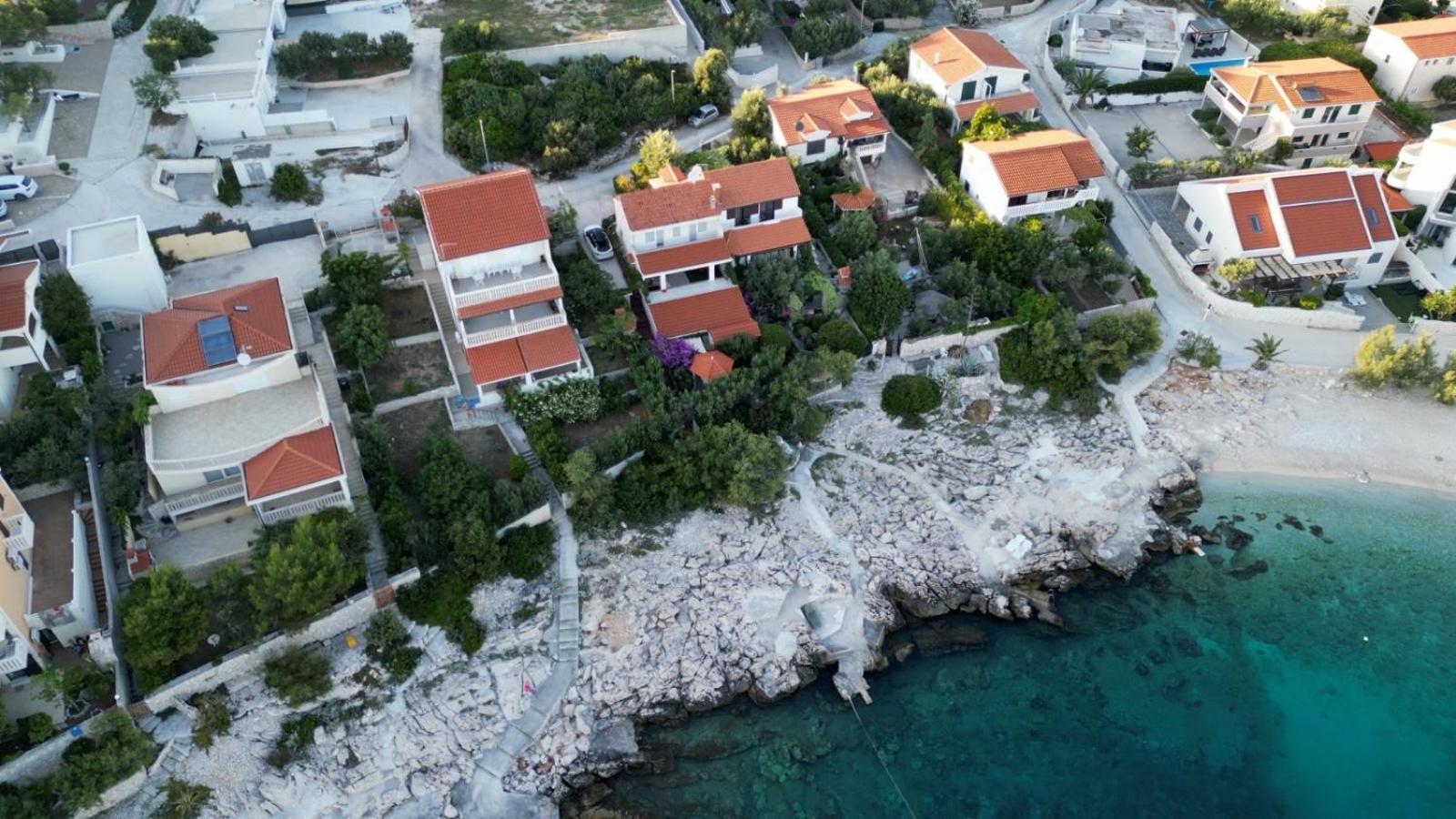 Apartments Luka Sevid Luaran gambar