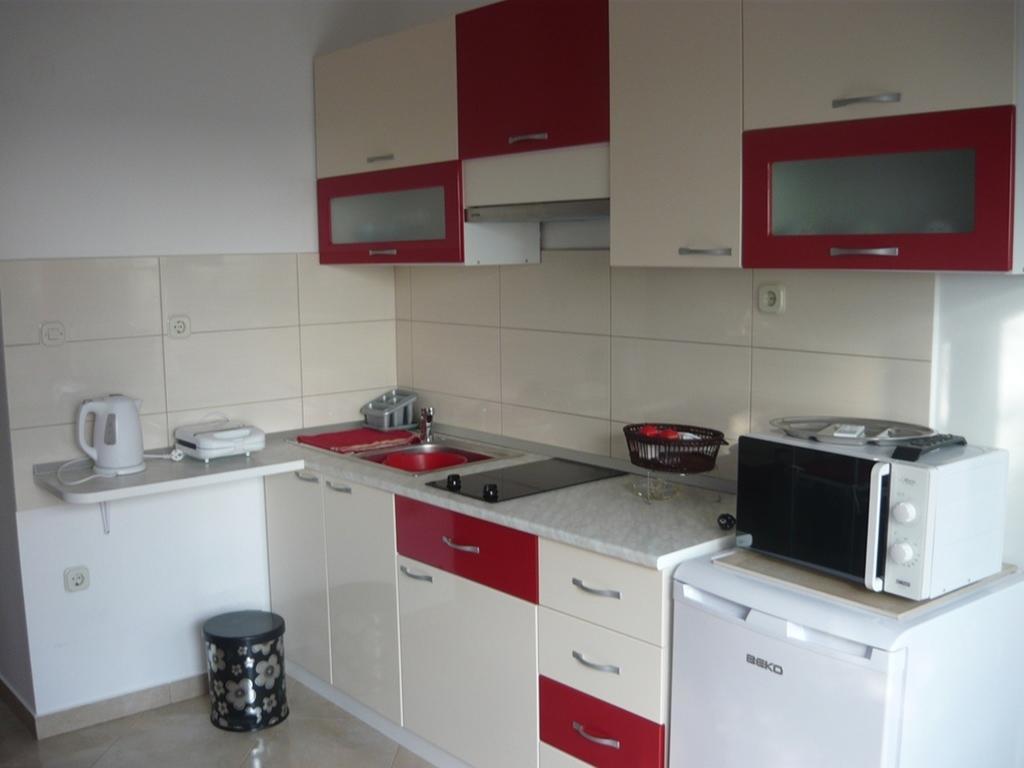 Apartments Luka Sevid Luaran gambar